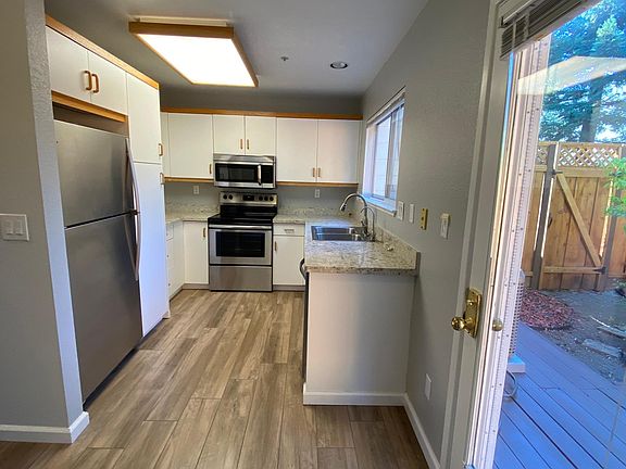 Kitchen Area #1