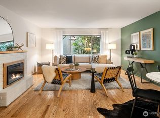 3820 NE 155th Pl APT 403, Lake Forest Park, WA