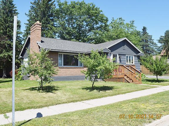 2nd image of 901 E 4th Ave