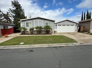 10244 Wrangler Way, Corona, CA 92883