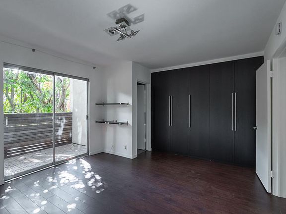 4th image of 612 Huntley Dr APT 3