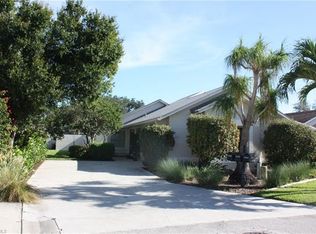 11066 Linnet Ln, Naples, FL 34119