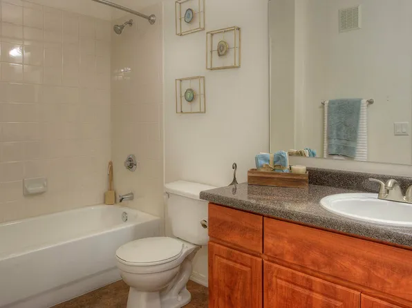 The Reserve at Gilbert Towne Center