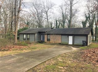 1172 Sandalwood Dr, Lawrenceville, GA 30043