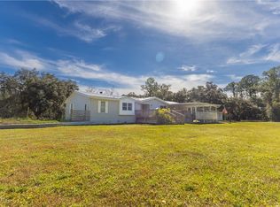 1198 Silver Fox Ln, Labelle, FL 33935