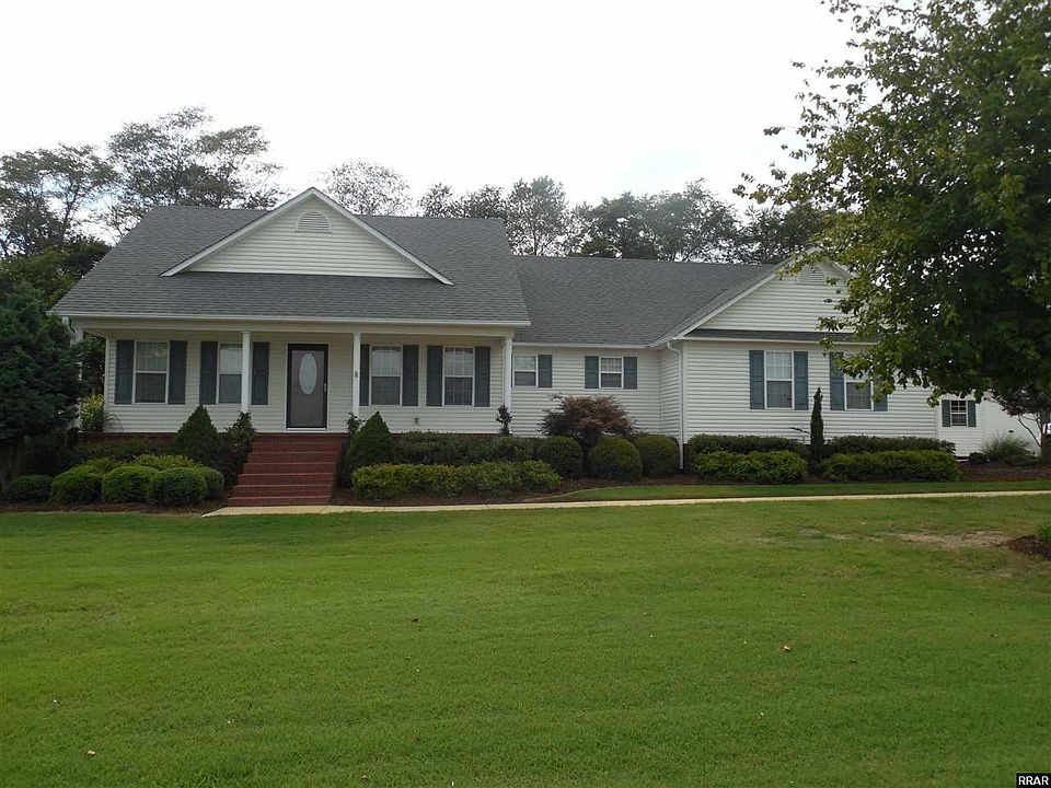 1st image of 160 Lakeview Dr
