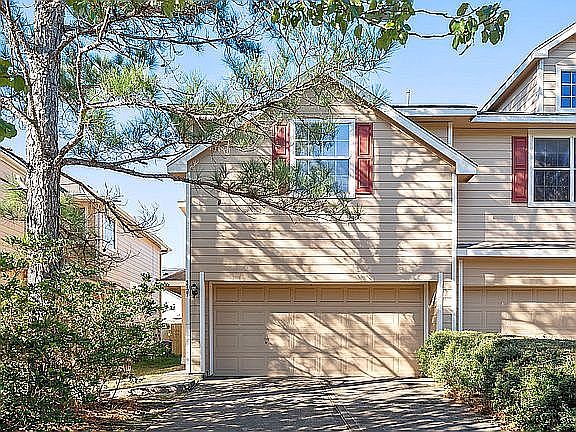 2nd image of 19503 Hickory Meadow Ln