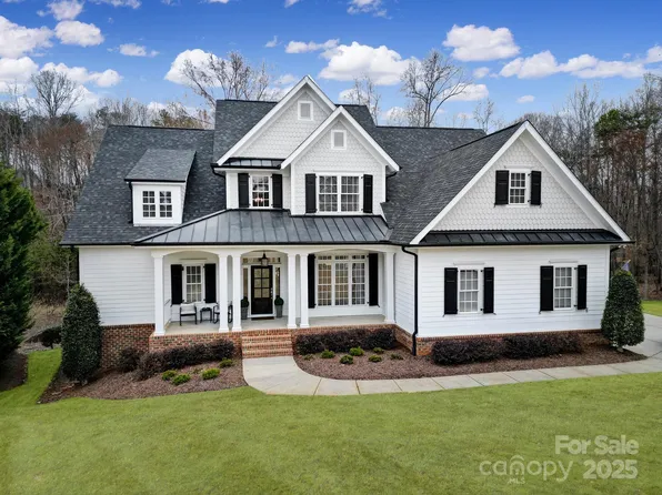 411 Belo Ct, Fort Mill, SC 29715