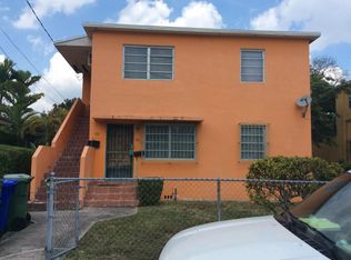 989 SW 10th St, Miami, FL 33130