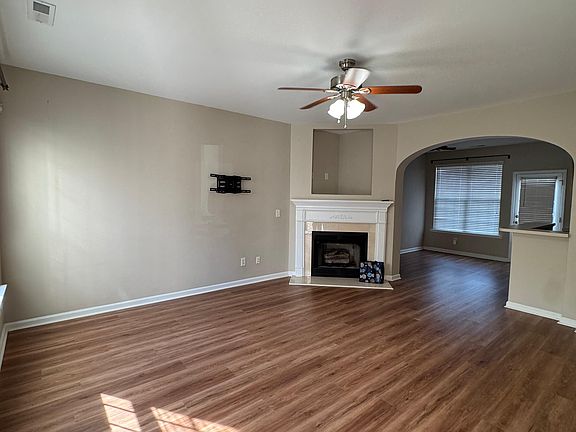 5th image of 109 Tylerway Ln