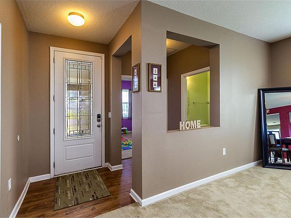 4th image of 7539 Windance Ct