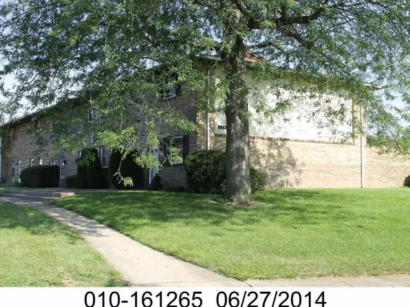 1213 Woodbrook Ct, Columbus, OH 43223