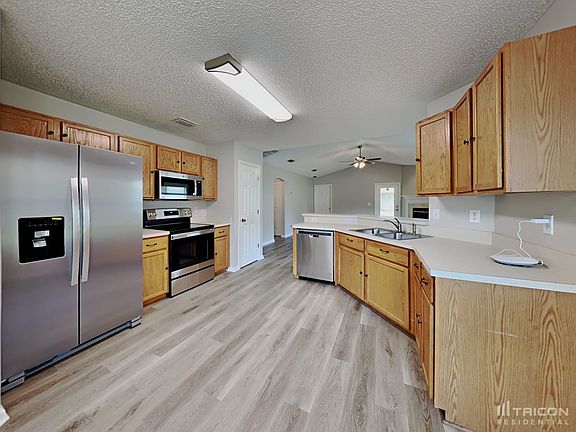 4th image of 4487 Loveland Pass Dr W