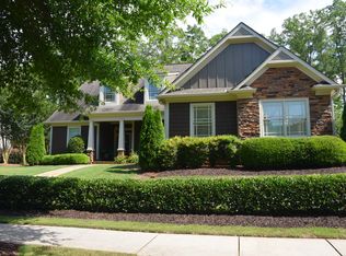 6808 Grand Marina Cir, Gainesville, GA