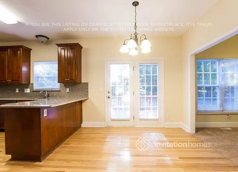 16100 Epiphany Ct — Photo 5