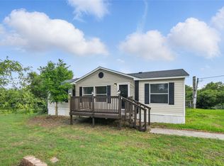 230 Sea Salt Dr, Springtown, TX 76082