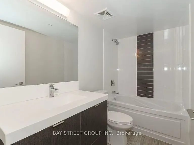 365 Church St #310 — Photo 5