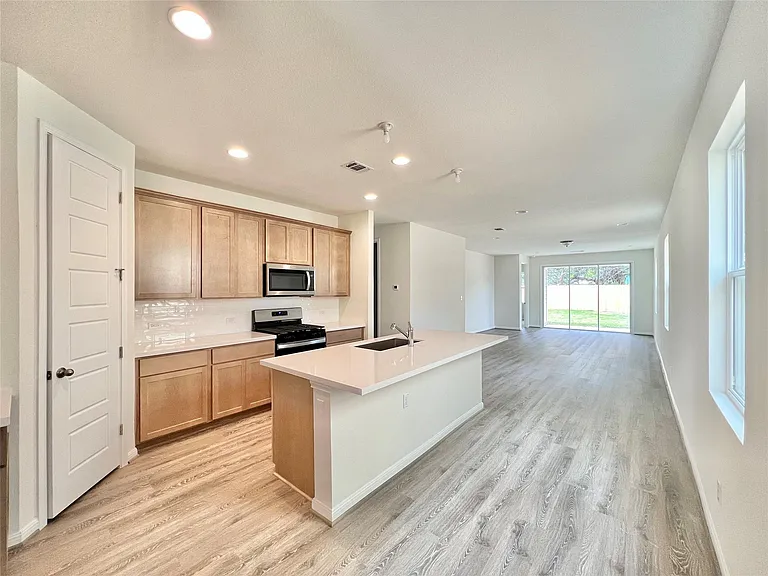 176 Fluttermill Loop — Photo 2