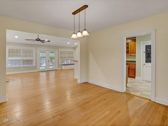 5th image of 1536 HARBOR OAKS Road