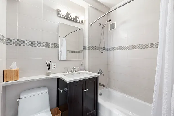 Rented by Corcoran | media 11