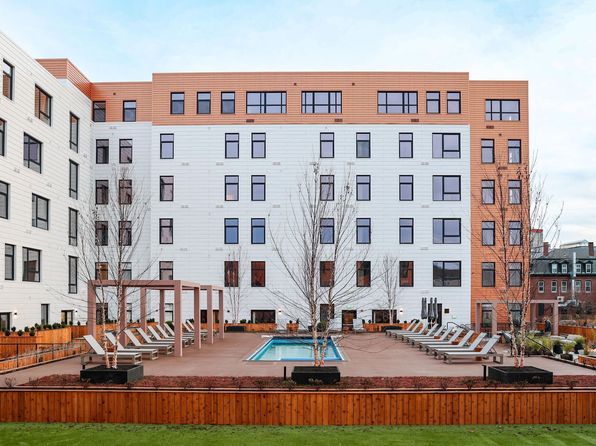 52 Hanover St #4893025