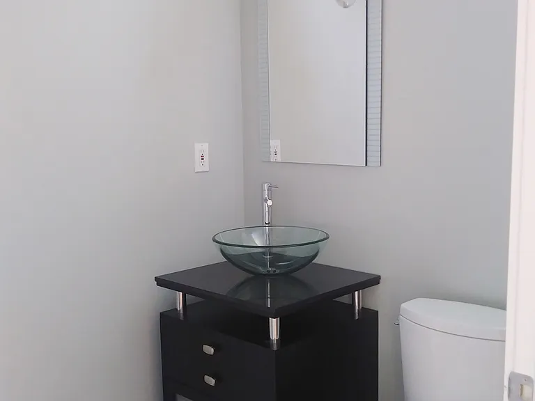 14224 Riverside Dr #2 — Photo 13