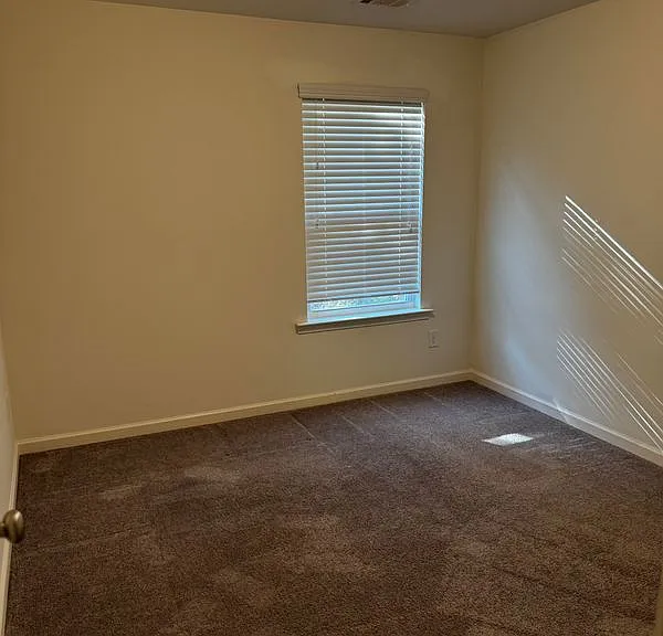 2901 Emme Ct — Photo 35