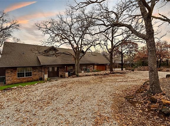 3rd image of 3915 Sunnyview Ln