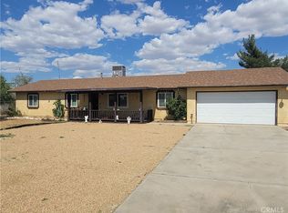14667 Navajo Rd, Apple Valley, CA 92307