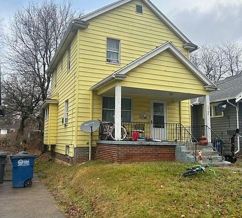 2nd image of 1762 Milburn Ave