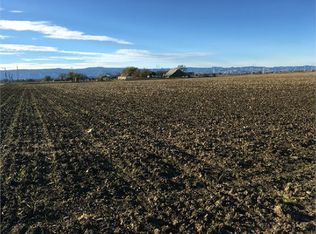 5303 Hawkins Rd, Vacaville, CA 95687