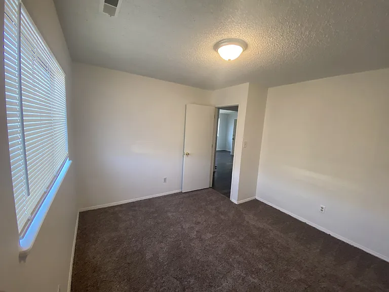 2629 E Uintah St #C — Photo 33