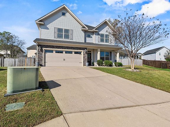 3rd image of 431 Tufton Ct