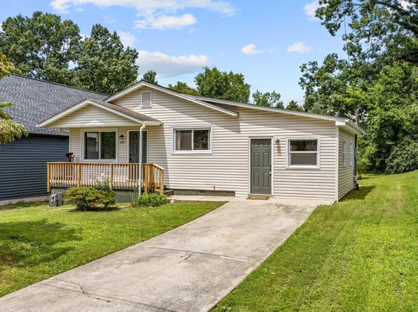 2705 Spencer St, Knoxville, TN 37917
