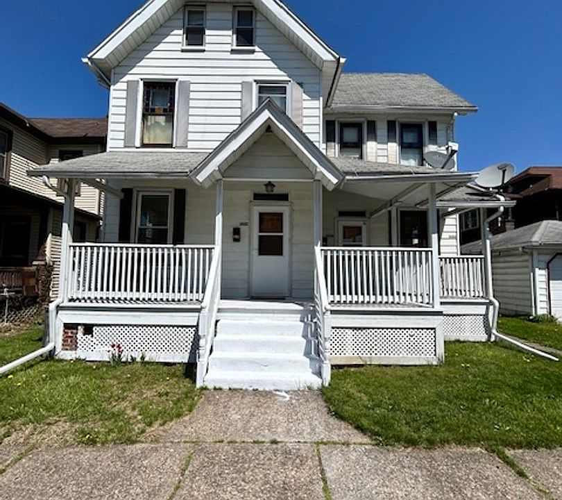 1st image of 1410 Saint James Pl