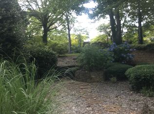 150 Dickson Rd, Marietta, GA 30066