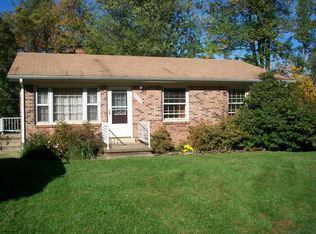 6592 Grays Mill Rd, Warrenton, VA 20187