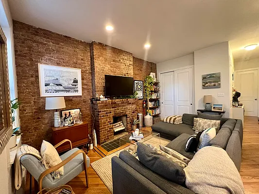 Rented by Douglas Elliman | media 3