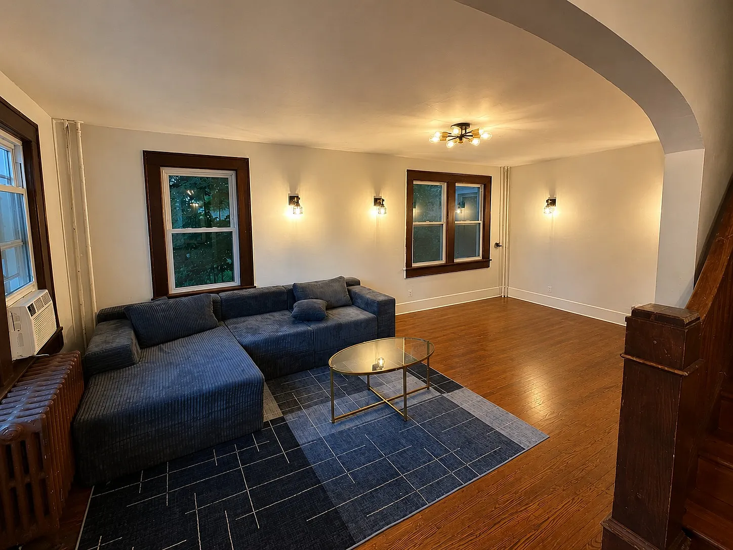 4 bed, 1314 sqft, $2,200 — Photo 3