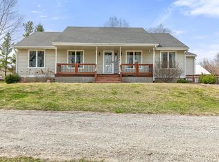 13069 Garst Trl, Indianola, IA 50125
