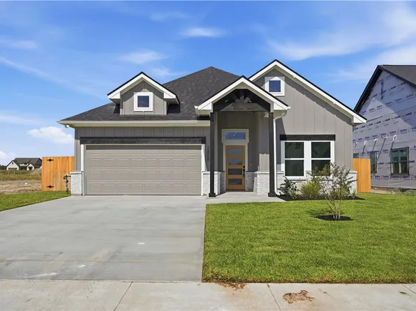 2808 Captain Dr, Bryan, TX 77808