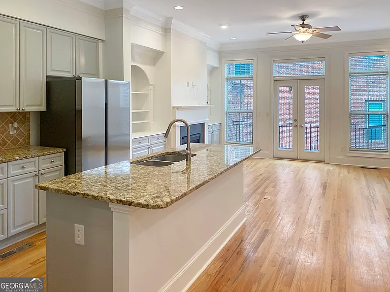2838 Crescent Park Ln #9 — Photo 32