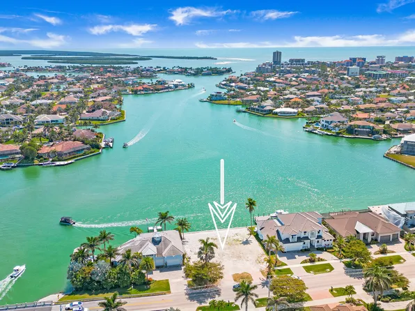 1293 Winterberry Dr, Marco Island, FL 34145