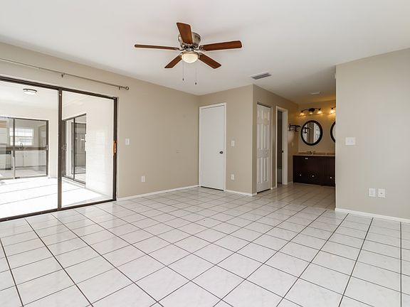 2nd image of 9512 Drakemill Ct