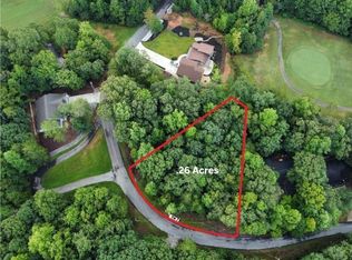 1077 N Hogan Dr, Westminster, SC 29693