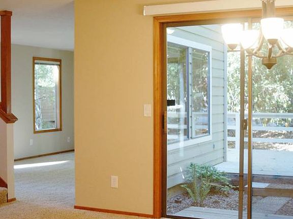 Dining & Living Rooms