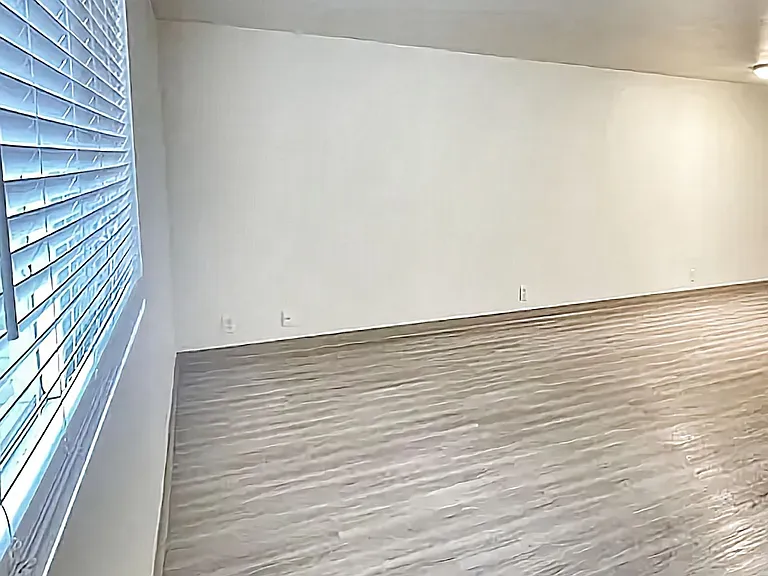 5581 W Cassia St — Photo 5