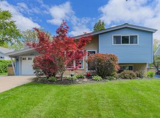 807 S Grace St, Lombard, IL