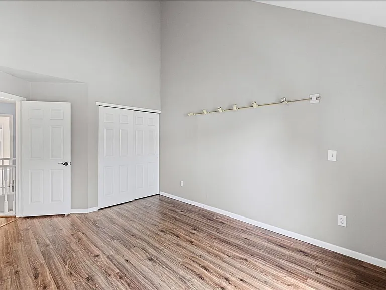 1314 Chanticleer Cherry — Photo 13
