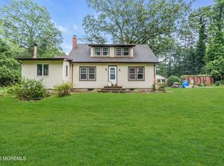 22 Sturm Ln, Jackson, NJ 08527